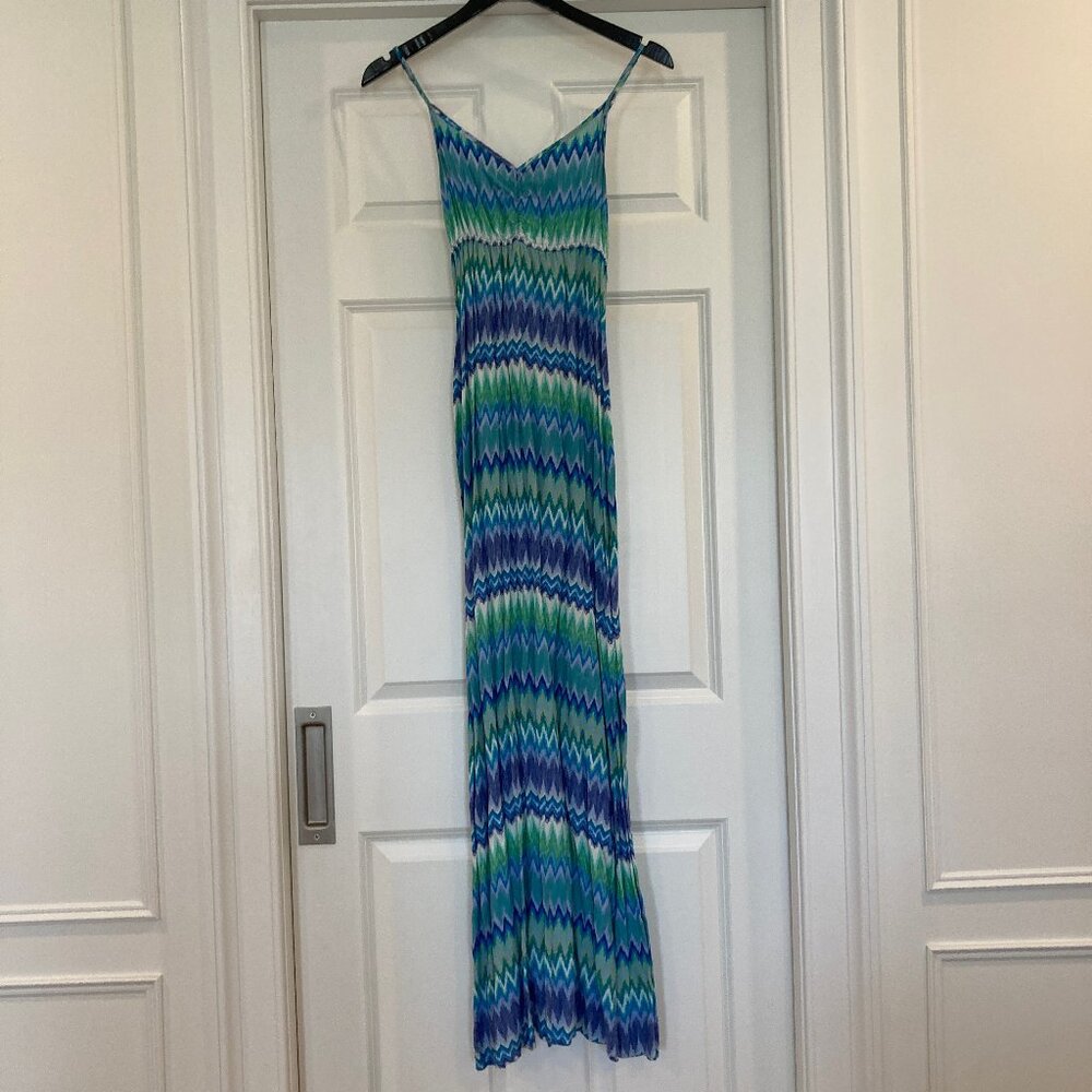 multicolor flamestitch print dress